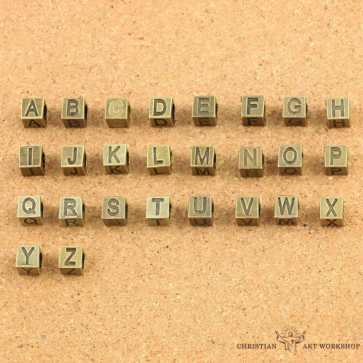 Christianartworkshop Militär-Rosenkranz aus Paracord: Silberfarbene Perlen und Messing-JESUS - image 10