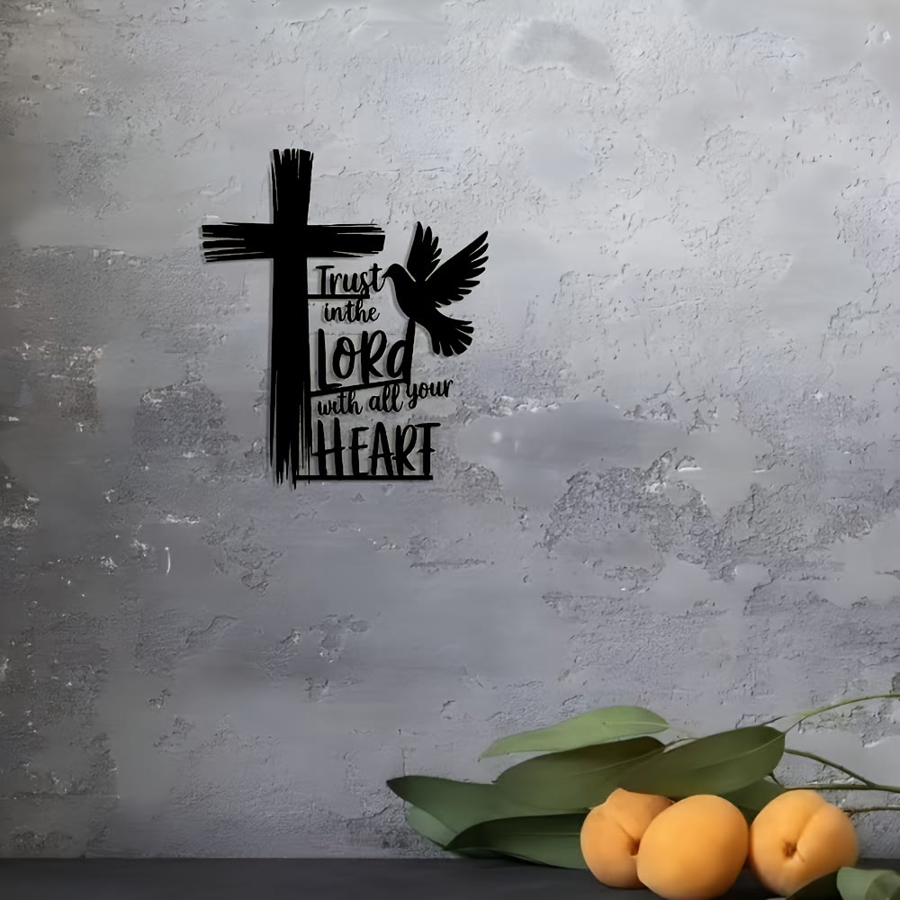 Christianartworkshop Schwarze Metallkreuz- und Tauben-Wanddekoration mit dem Bibelvers „Vertraue dem Herrn“. - image 5
