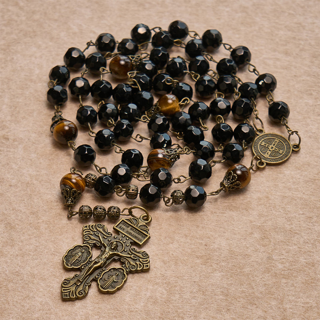 Christianartworkshop Segensset: Schwarze goldene Kreuzstola & schwarzer Perlenrosenkranz: Geduldig lieben - image 1