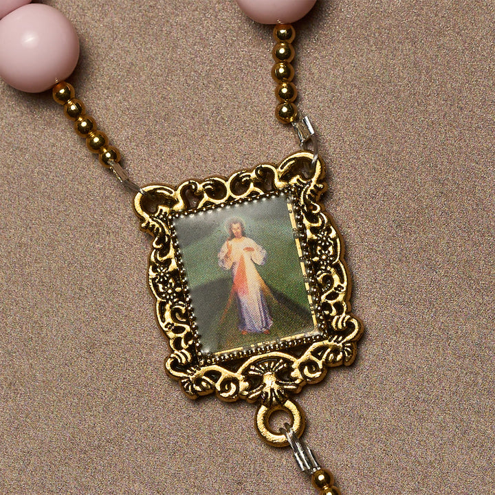 Eleganter Rosenkranz mit rosa Perlen und der Göttlichen Barmherzigkeit für spirituellen Trost von Christianartworkshop - image 6
