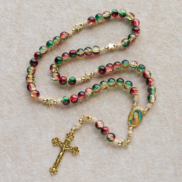 Weihnachtsrosenkranz aus Glasperlen von Christianartworkshop: Medaille Unserer Lieben Frau von Guadalupe & Goldenes Kruzifix - Medaille und Kruzifix Unserer Lieben Frau von Guadalupe - image 0