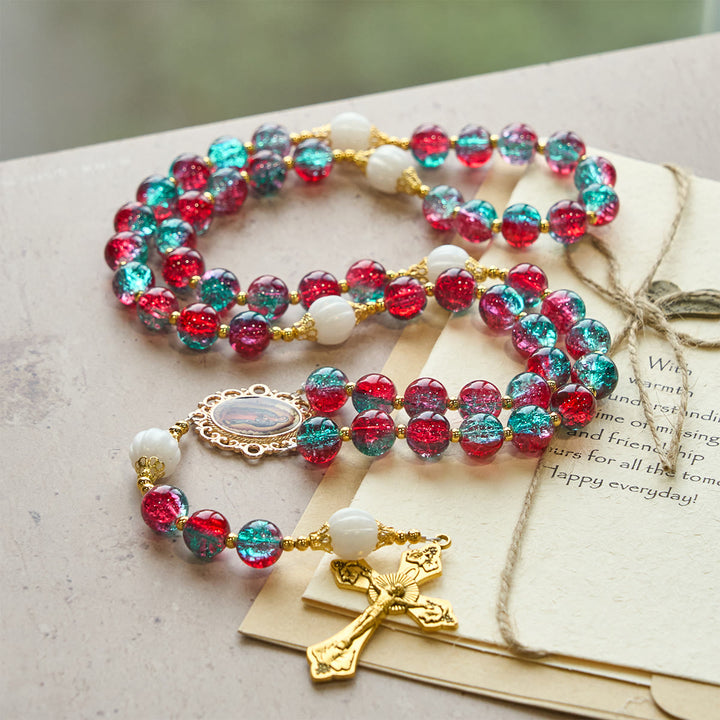 Weihnachtsgeschenk von Christianartworkshop: Rot-blauer Rosenkranz aus Glasperlen: Marienmedaille & verziertes Kreuz - image 5