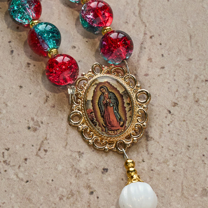 Christliche Kunstwerkstatt: Weihnachtlicher Rosenkranz aus roten und blauen Glasperlen: Marienmedaille & verziertes Kreuz - image 12