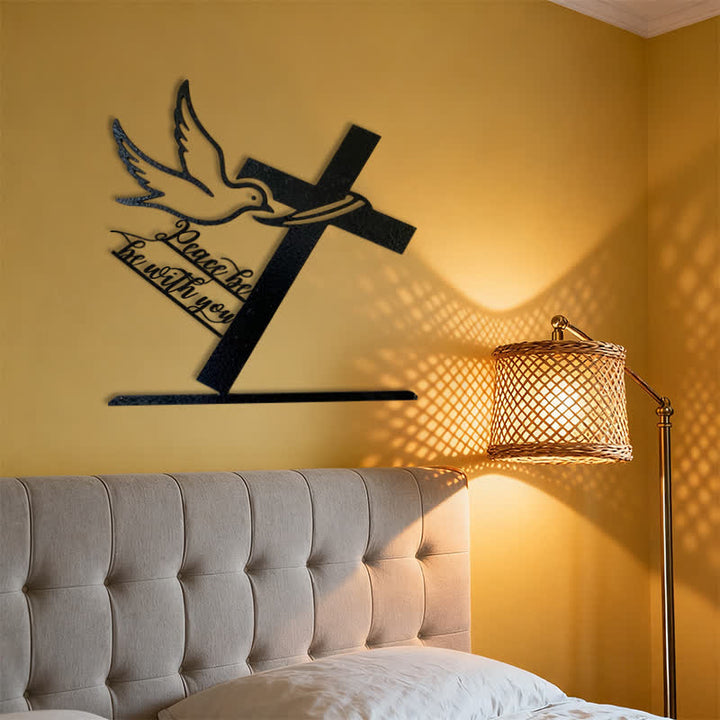 Christianartworkshop Friedliche Segenswünsche Kreuz und Taube Metall-Wanddekoration: Sei stark und mutig - image 3