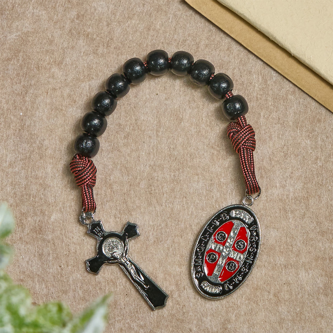 Christianartworkshop Paracord-Taschenrosenkranz „Glaubensverteidiger“ mit dem Heiligen Benedikt: Schild Christi - image 3