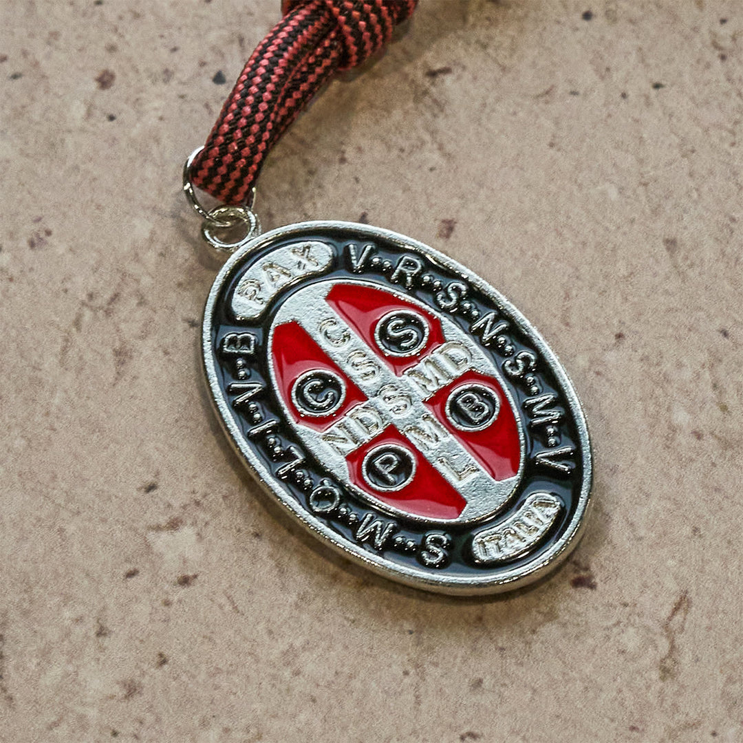 Christianartworkshop Paracord-Taschenrosenkranz „Glaubensverteidiger“ mit dem Heiligen Benedikt: Schild Christi - image 4