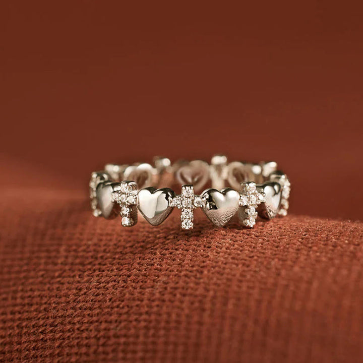 Christianartworkshop Herz- und Zirkon-Glaubensring: Minimalistische Eleganz mit spiritueller Bedeutung - image 4