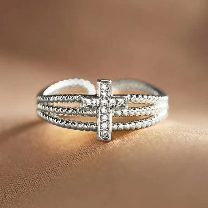 Funkelnder Kreuzring von Christianartworkshop: Zirkonia-besetztes Design für ein gläubiges Geschenk - Silber (Geeignet für US-Größen 6-10) - image 4