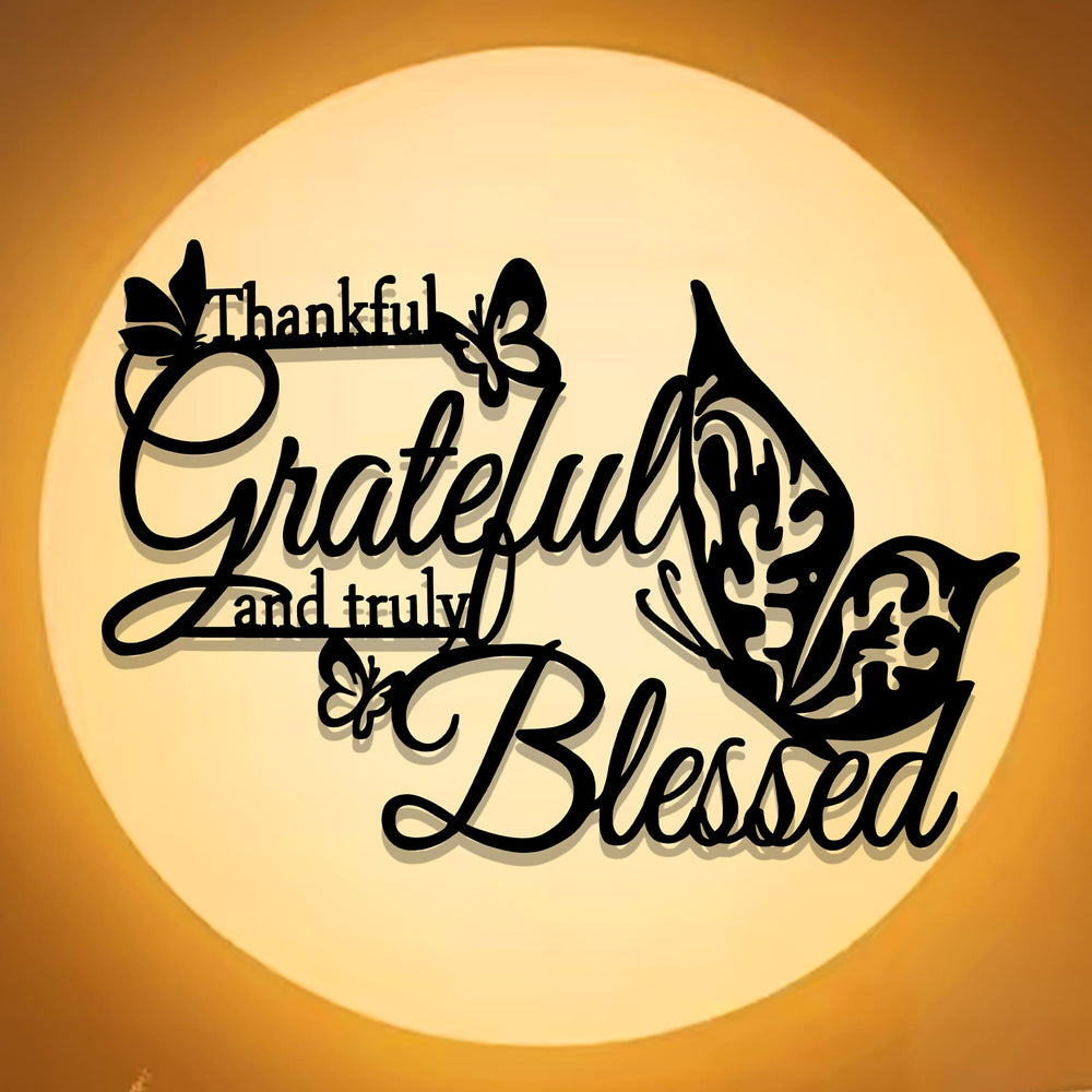 Christianartworkshop Wanddeko „Dankbarer, gesegneter Schmetterling“ aus Metall: Symbol für Dankbarkeit und Glauben für Zuhause - image 1