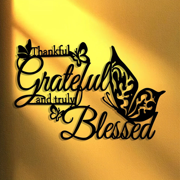 Christianartworkshop Wanddeko „Dankbarer, gesegneter Schmetterling“ aus Metall: Symbol für Dankbarkeit und Glauben für Zuhause - image 3