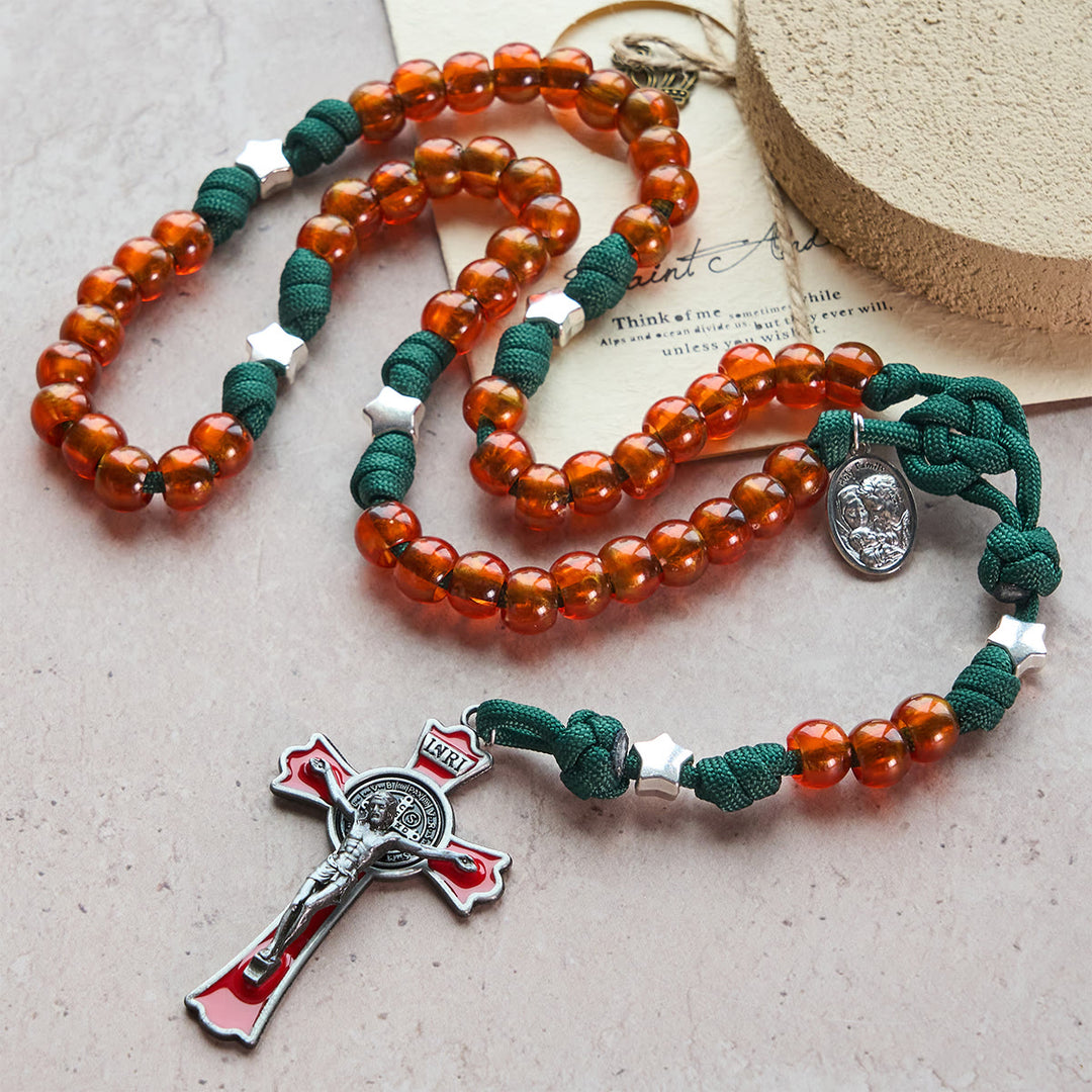 Christliche Rosenkranzkette aus bernsteinfarbenen Perlen und grünem Paracord mit Medaille der Heiligen Familie von Christianartworkshop - image 7