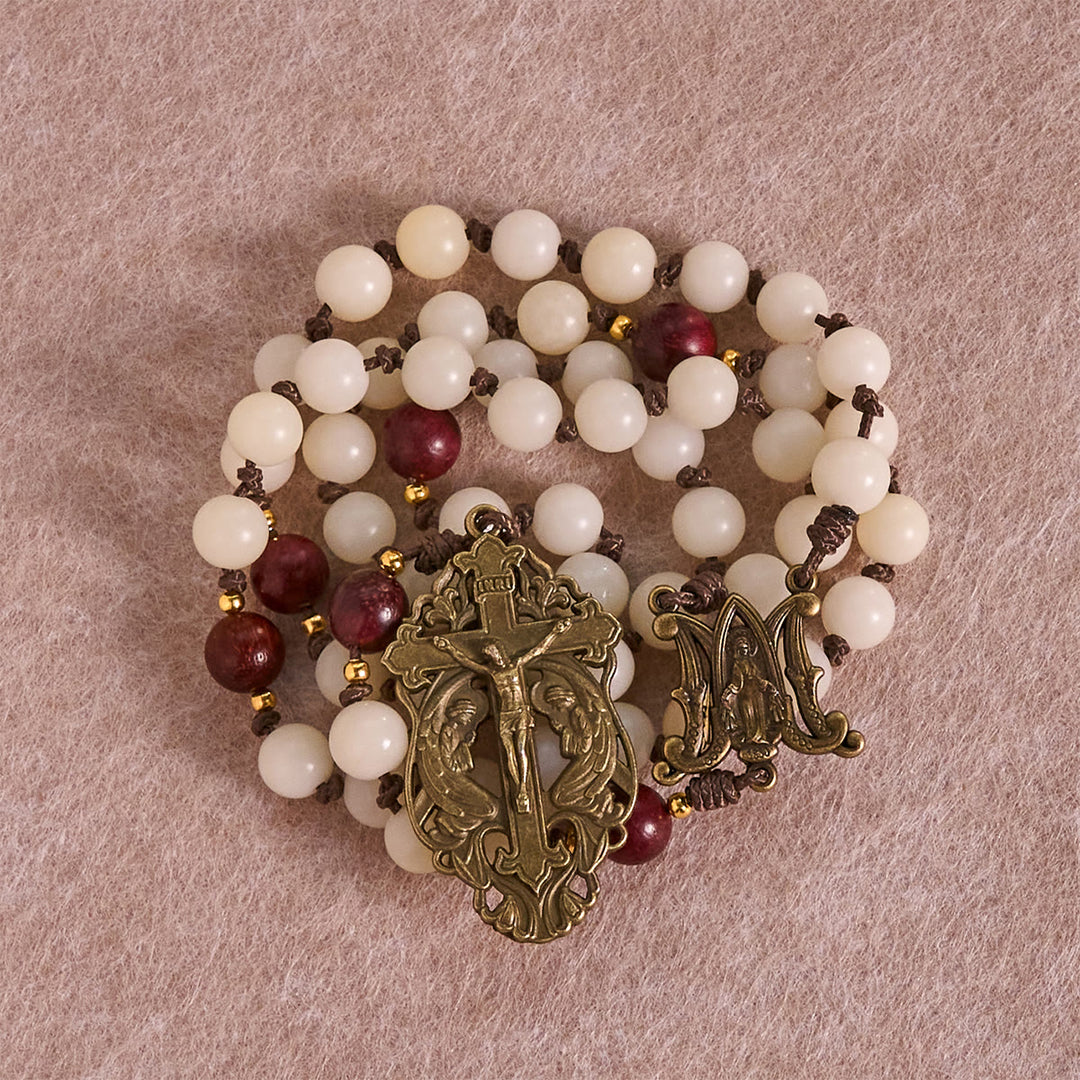 Christianartworkshop Rosenkranz „Heilige Harmonie“ aus weißem Bodhi-Holz und braunem Holz mit antiker Marienfigur - image 1