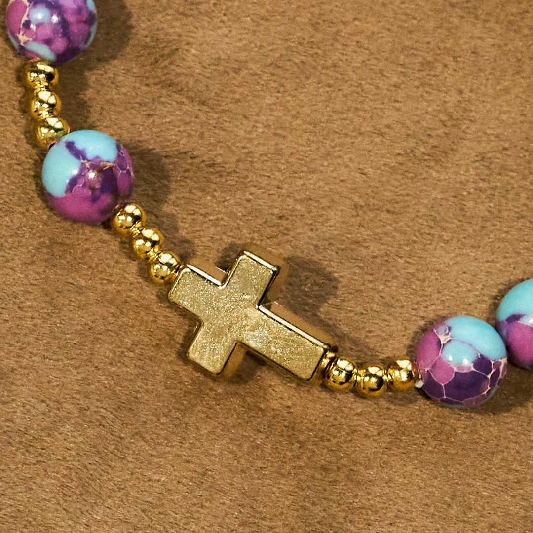 Christianartworkshop Lila Marienarmband aus Kaiserstein mit goldenem Kreuz: Andacht mit Stil - image 1