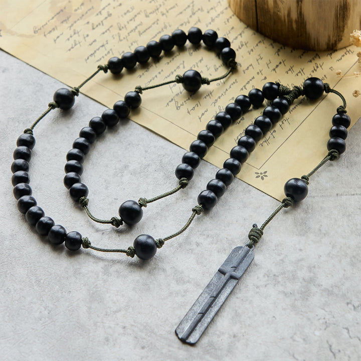 Christianartworkshop Rustikal-modernes Kreuz aus 7 mm runden Naturholzperlen, geflochtene Kette, Rosenkranz - Kreuzen - image 0
