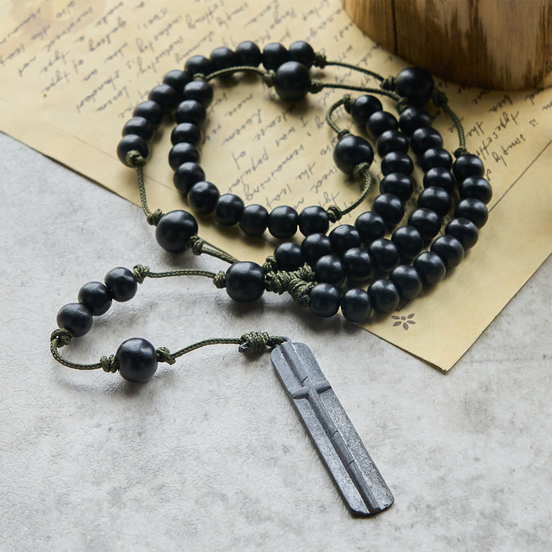 Christianartworkshop Rustikal-modernes Kreuz aus 7 mm runden Naturholzperlen, geflochtene Kette, Rosenkranz - image 1