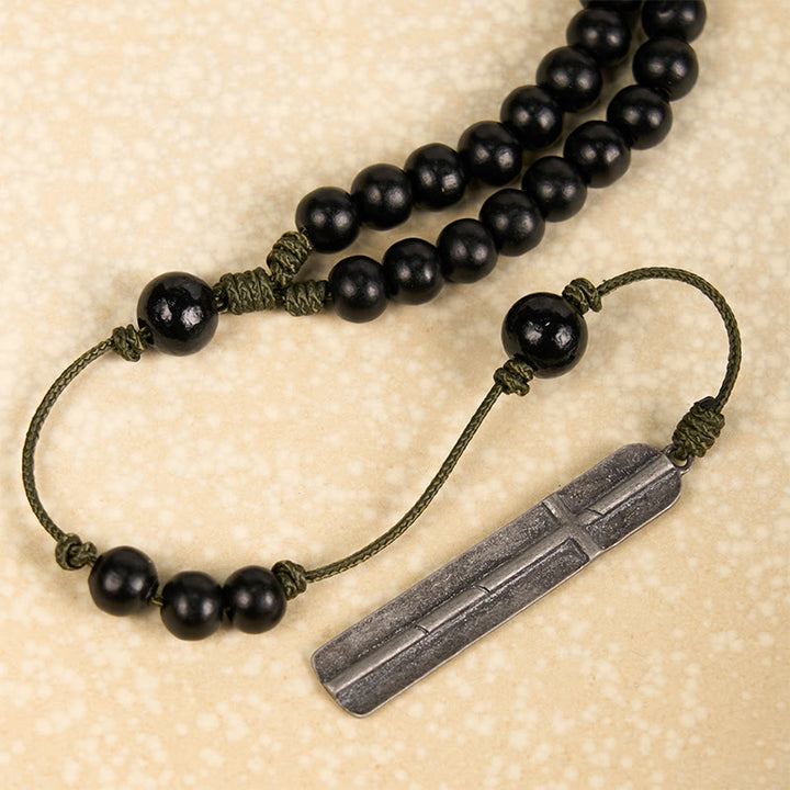 Christianartworkshop Rustikal-modernes Kreuz aus 7 mm runden Naturholzperlen, geflochtene Kette, Rosenkranz - image 4