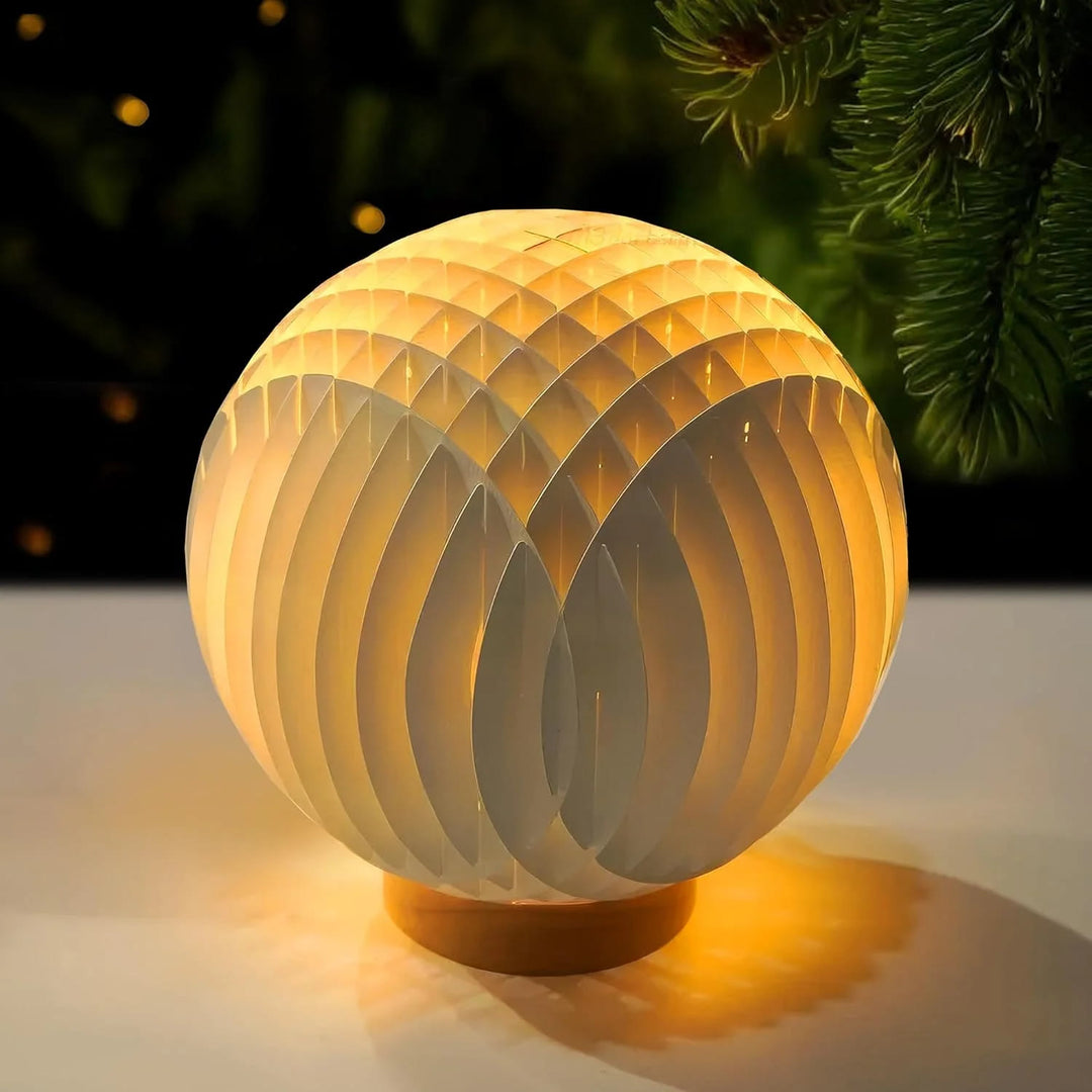 Christliche Kunstwerkstatt: Krippenszene aus Papier – Eine strahlende Umarmung des weihnachtlichen Glaubens und Staunens - image 6