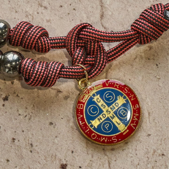 Christianartworkshop Rosenkranz aus bronzefarbenen Perlen mit Vergebungskreuz und St.-Benedikt-Verzierungen - image 10