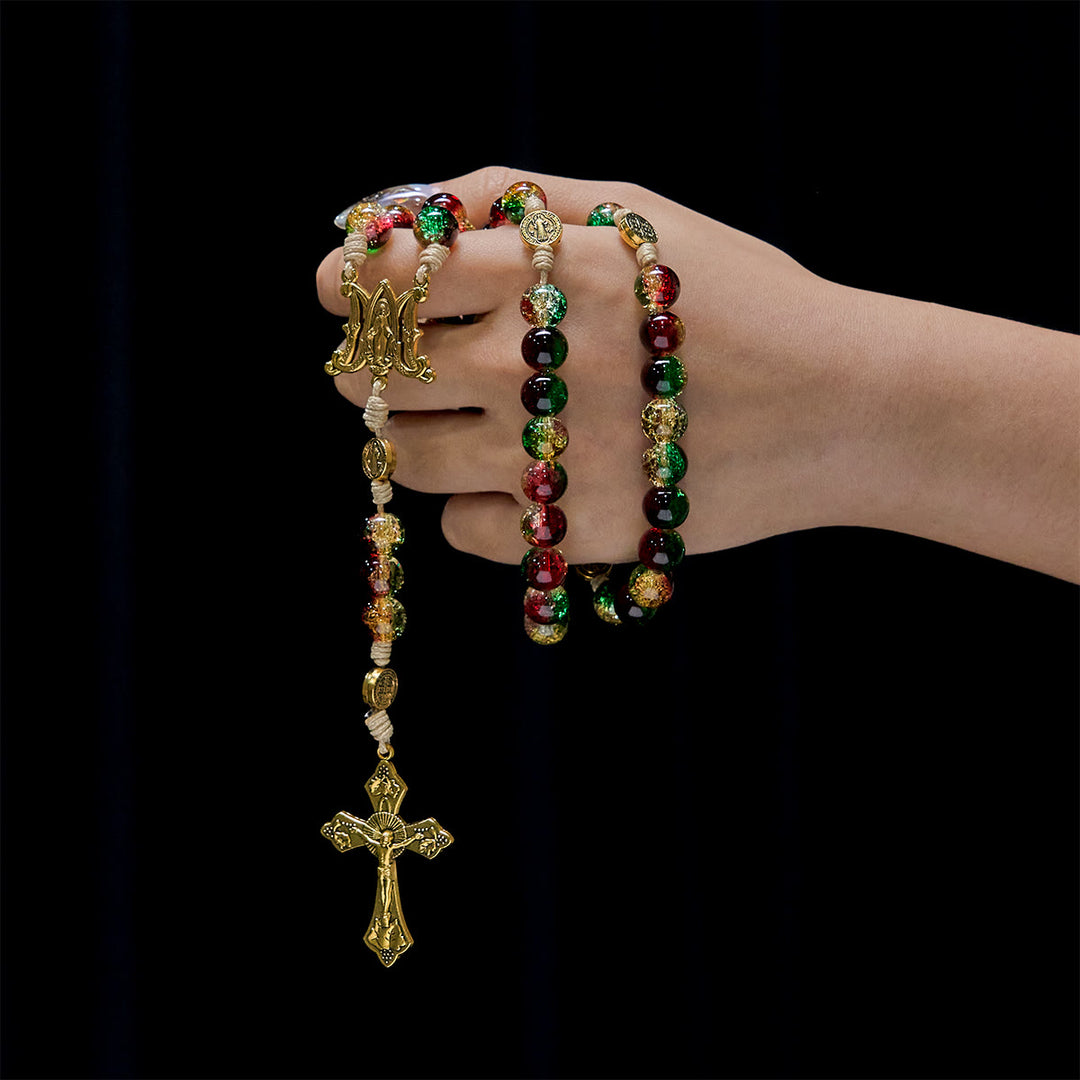 Christliche Kunstwerkstatt: Weihnachtlicher Glasrosenkranz mit Kreuz: Treue Feier & festlicher Glanz - image 1