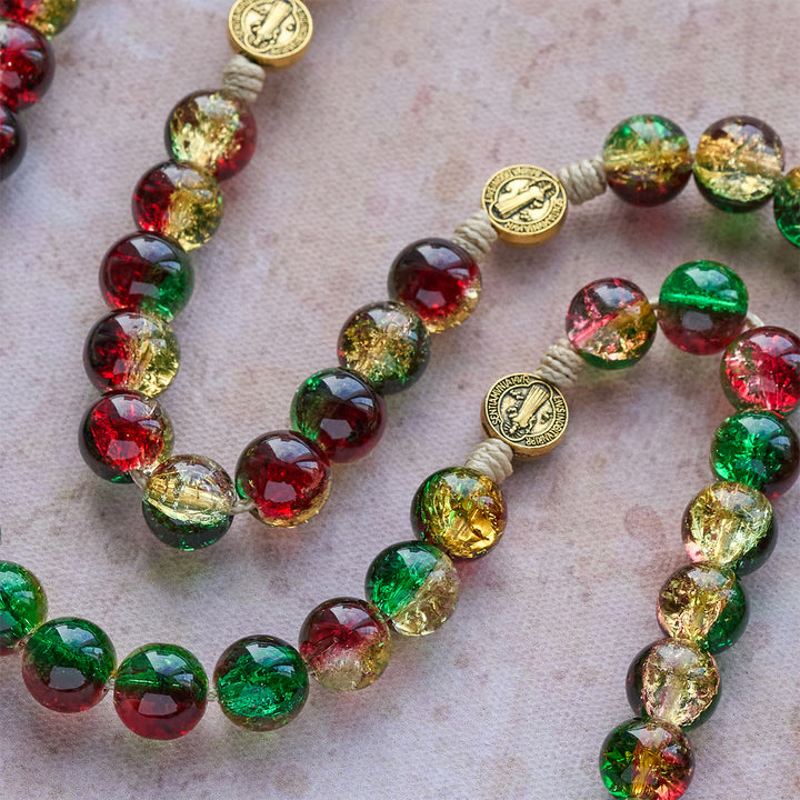 Christliche Kunstwerkstatt: Weihnachtlicher Glasrosenkranz mit Kreuz: Treue Feier & festlicher Glanz - image 6