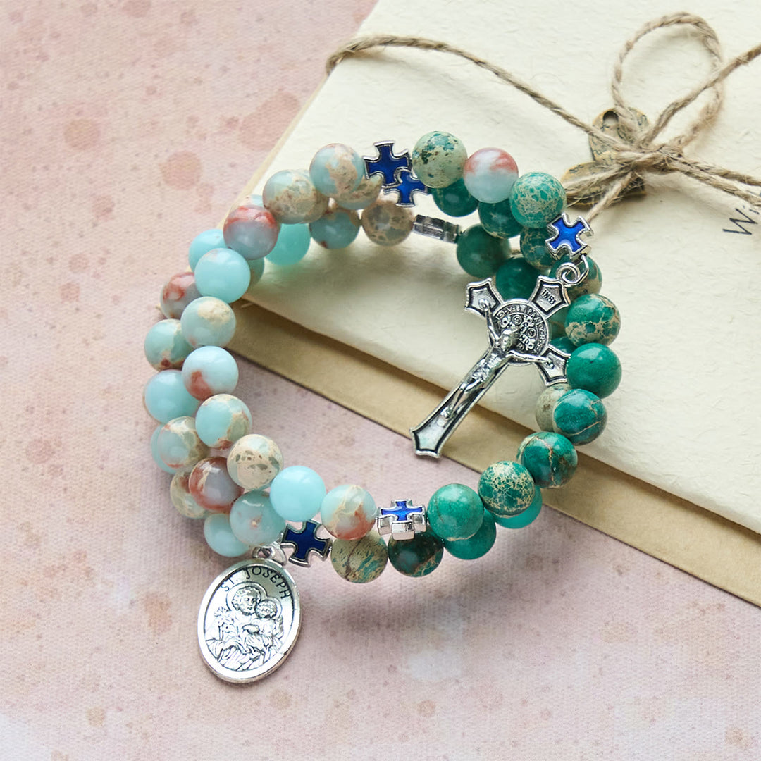 Rosenkranzarmband aus Shoushan-Stein und grünem Aderstein von Christianartworkshop: Andacht und irdische Gnade - image 4
