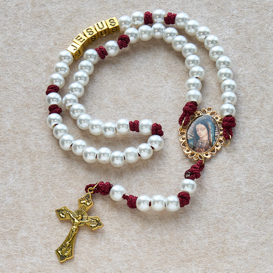 Christianartworkshop Eleganter weißer Rosenkranz nach Maß mit burgunderrotem Paracord und personalisierten JESUS-Buchstaben - image 5