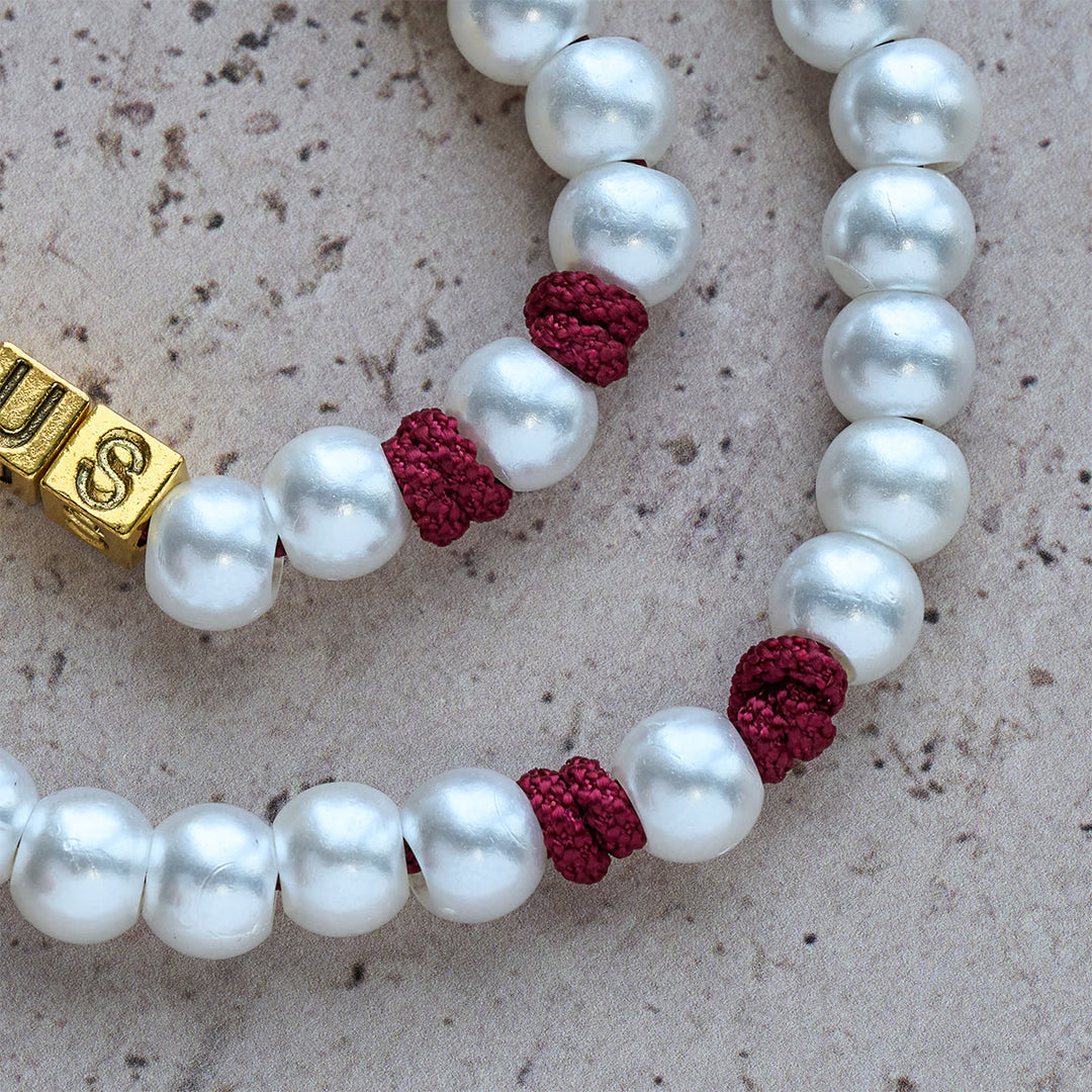 Christianartworkshop Eleganter weißer Rosenkranz nach Maß mit burgunderrotem Paracord und personalisierten JESUS-Buchstaben - image 8
