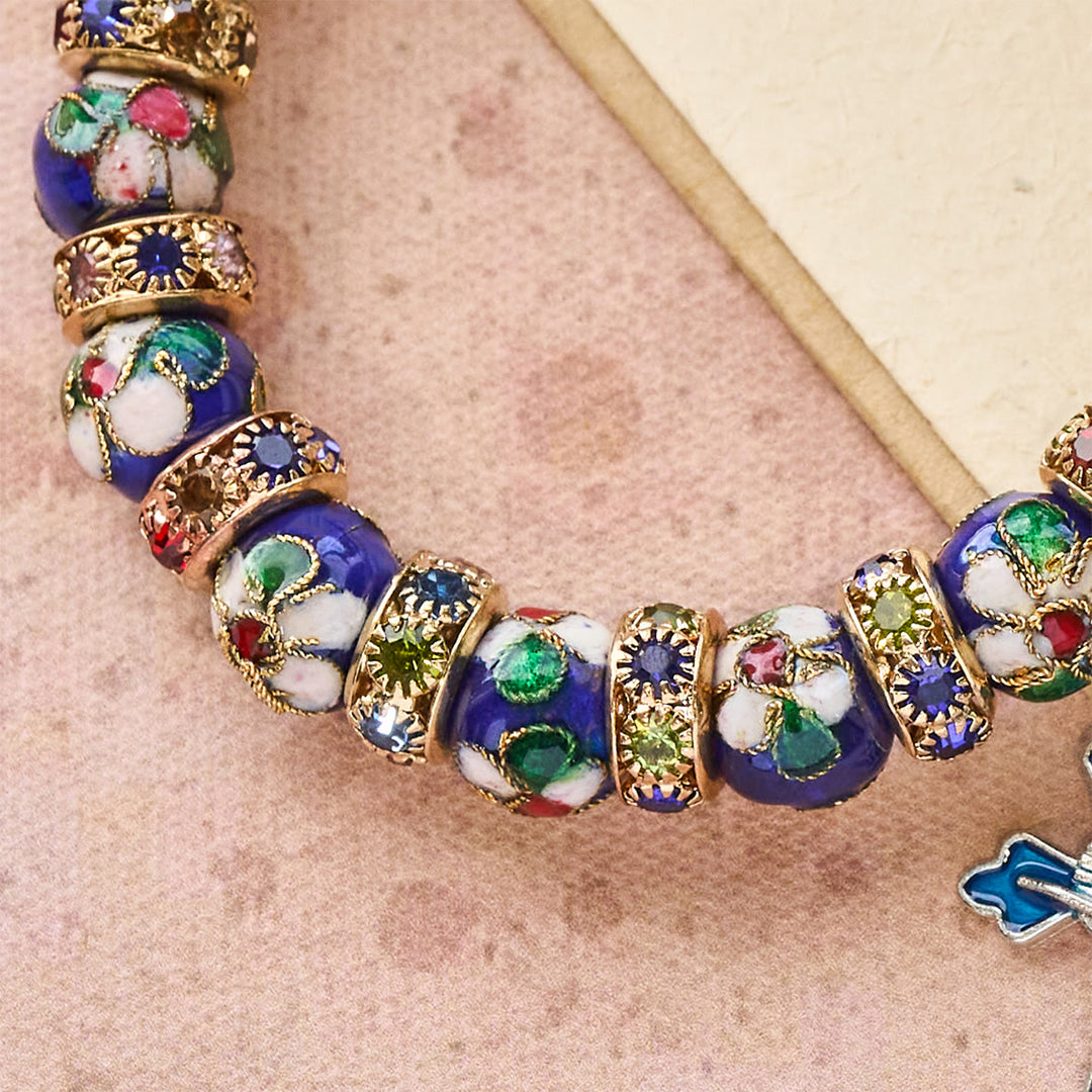 Christianartworkshop Detailliertes blaues Cloisonné-Perlenarmband mit Kruzifix - image 7