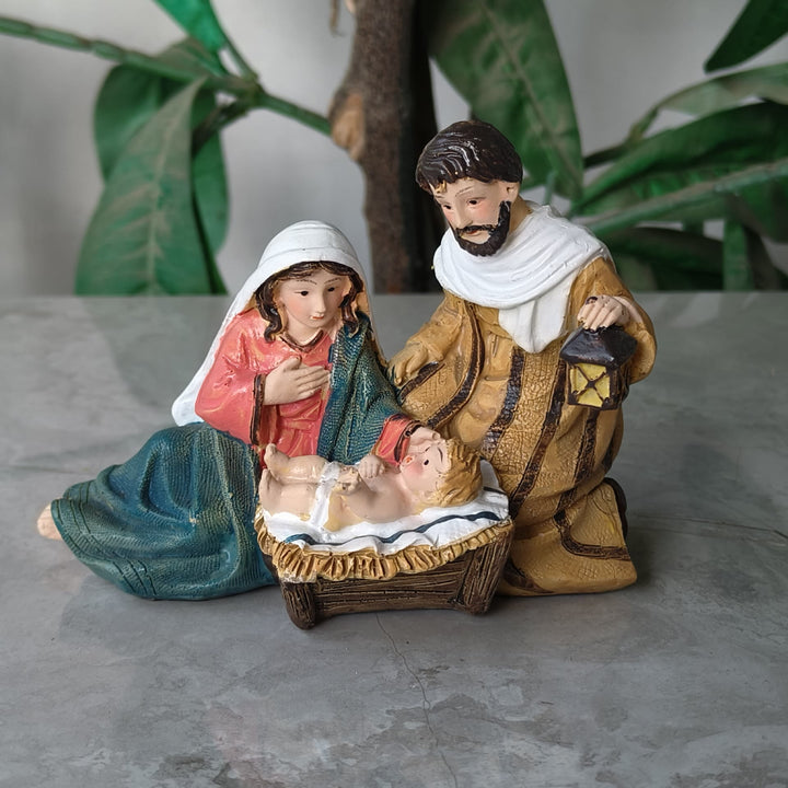 Sanfte Krippendekoration von Christianartworkshop: Heilige Geburtsszene & Gemütliche Weihnachtsatmosphäre - Heilige Familie - image 0