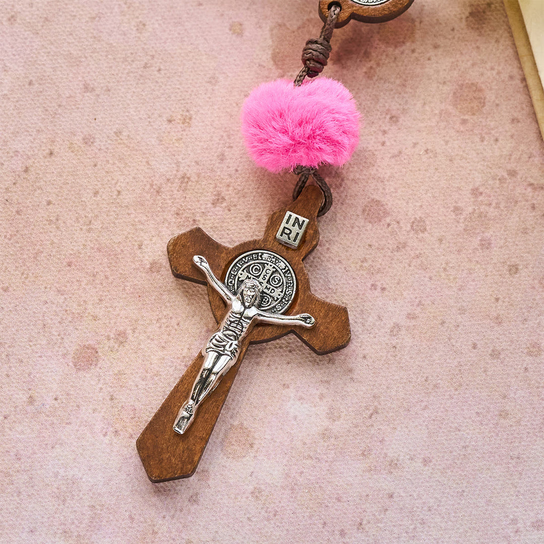 Christianartworkshop Bunter, flauschiger Pompon-Taschenrosenkranz: Ein sanftes und herzliches Glaubensgeschenk - image 6