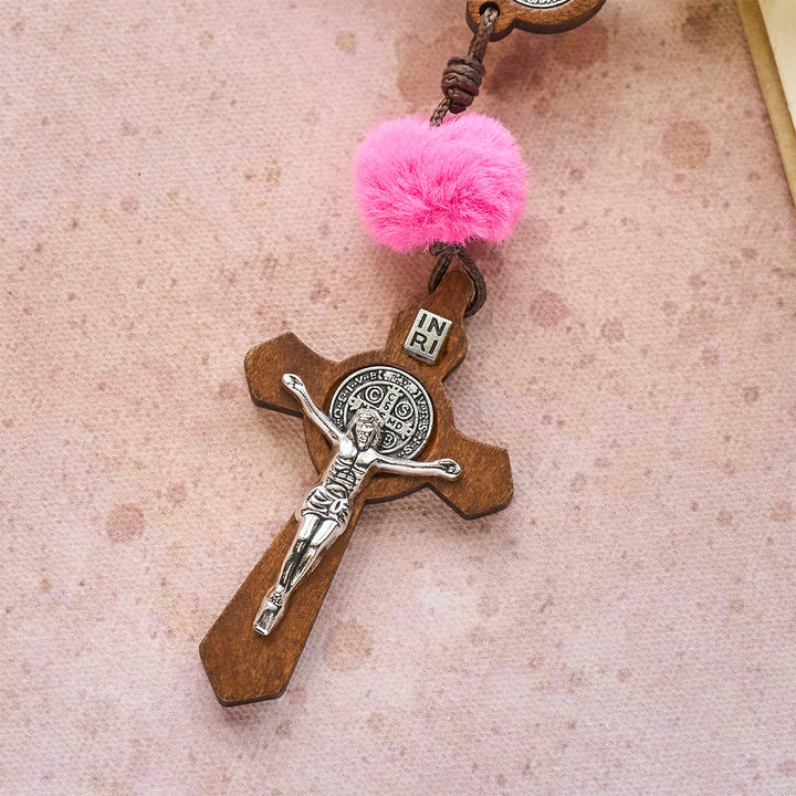 Christianartworkshop Bunter, flauschiger Pompon-Taschenrosenkranz: Ein sanftes und herzliches Glaubensgeschenk - image 6