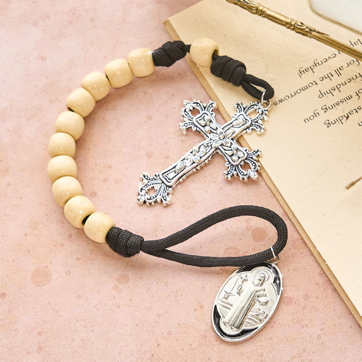 Christianartworkshop Rosenkranz aus Holzperlen mit Schutz des heiligen Benedikt - image 2