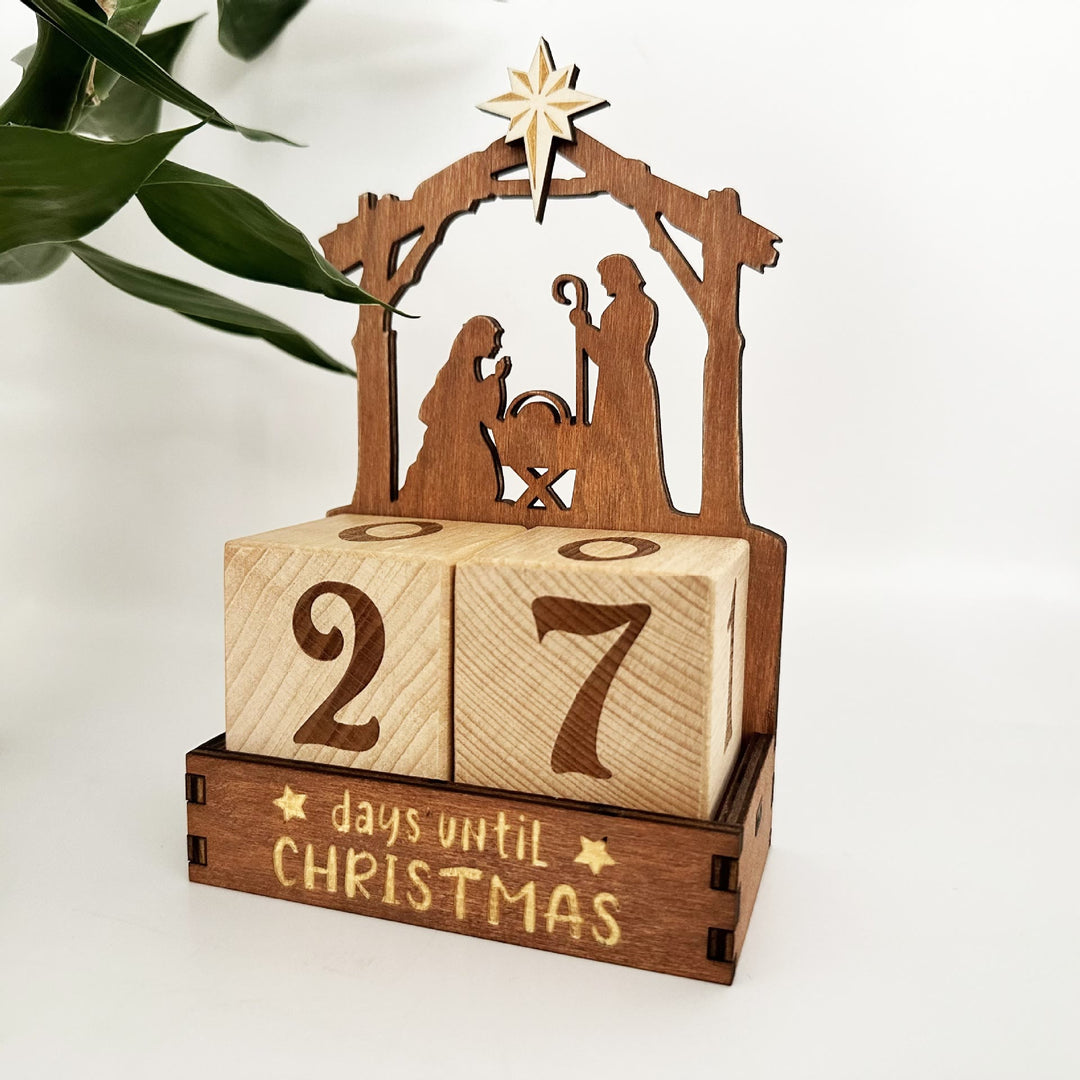 Christliche Weihnachtsdekoration aus Bausteinen: Gemütliches Tischgesteck für den Countdown - image 2