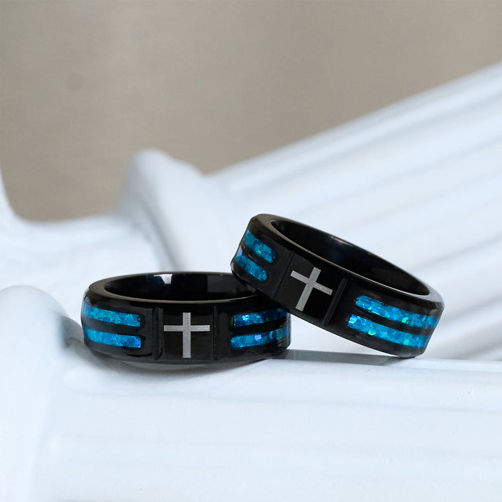 Christianartworkshop Moderner Titanstahl-Kreuzring mit laserblauer Einlage: Ruhe im blauen Licht Christi - image 7