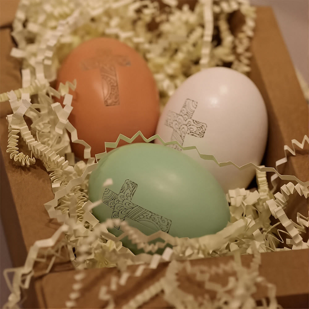 Christianartworkshop Ostereier-Dekoration mit Kreuzmotiv: Erinnerung an Glaube und Hoffnung für Räume - Set mit 3 - image 0