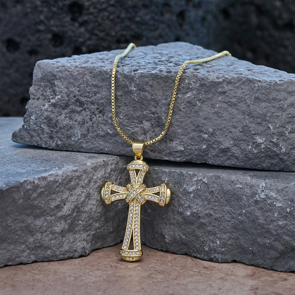 Christianartworkshop Kupfer-Zirkon-Kreuzkette mit Knoten: Erinnerung an Glauben und Ausstrahlung für jeden Tag - image 1