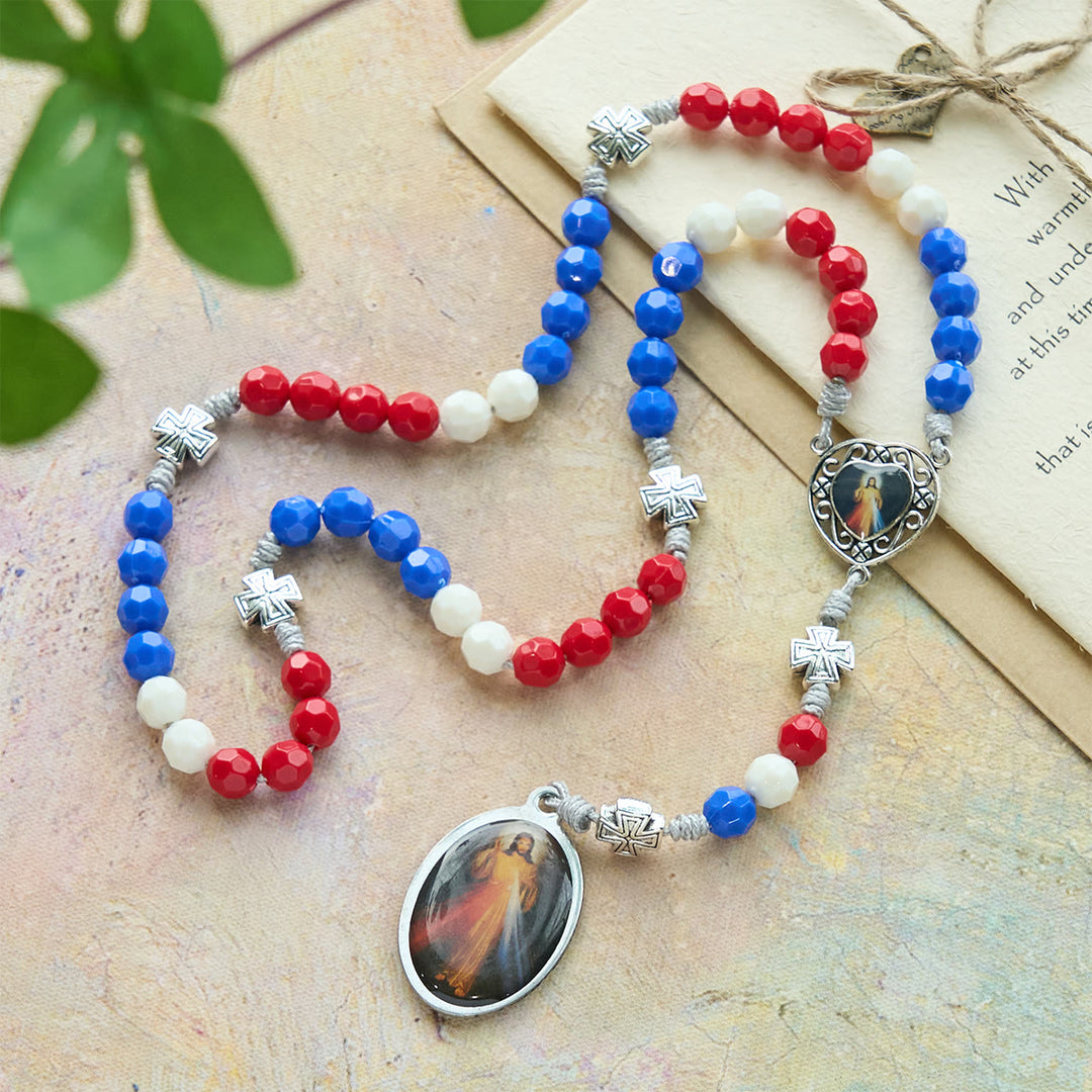 Christianartworkshop Patriotischer dreifarbiger Andachtsrosenkranz mit der Heiligen Medaille Unserer Lieben Frau und der Göttlichen Barmherzigkeit - Unsere Liebe Frau und die Göttliche Barmherzigkeit - image 0