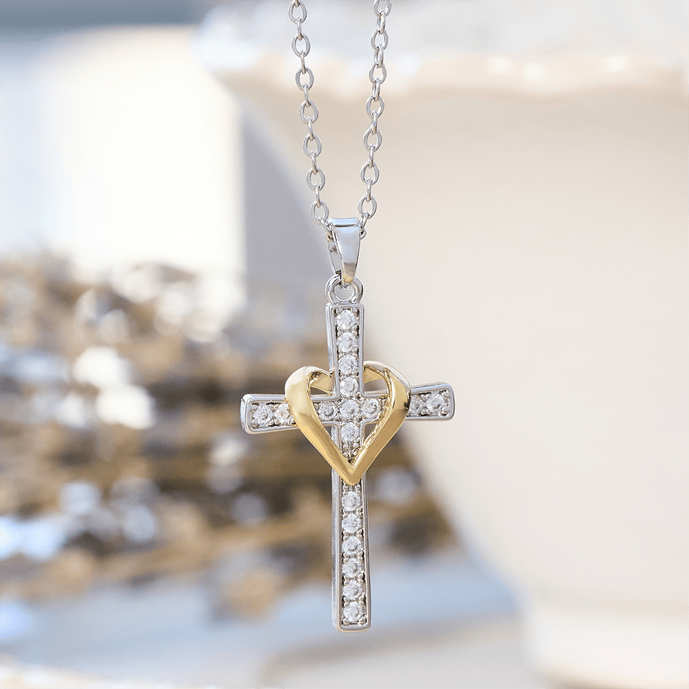 Christianartworkshop Zweifarbige Herz- und Kreuzkette mit Zirkonen: Verschmelzung von Liebe und Glauben - Silbernes Kreuz mit goldenem Herz - image 14