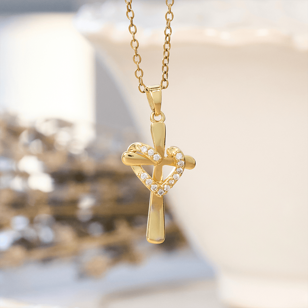 Christianartworkshop Zweifarbige Herz- und Kreuzkette mit Zirkonen: Verschmelzung von Liebe und Glauben - Goldenes Kreuz mit goldenem Herz - image 5