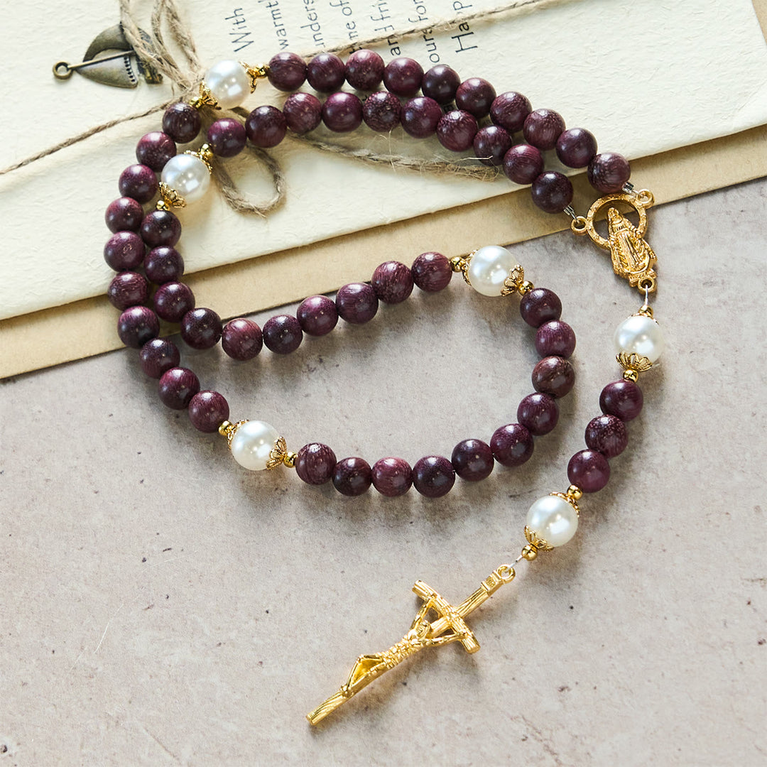 Eleganter Rosenkranz aus Perillaholz mit Marienmotiv und Kruzifix von Christianartworkshop - Perillaholz - image 0