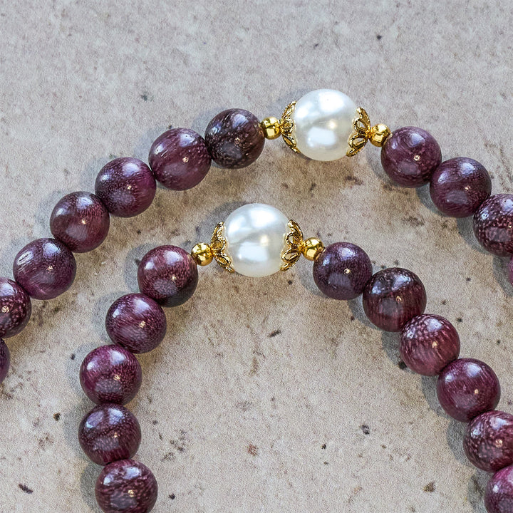Eleganter Rosenkranz aus Perillaholz mit Marienmotiv und Kruzifix von Christianartworkshop - image 8