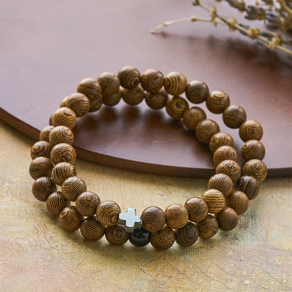 Christianartworkshop Mehrlagiges Holzkreuz-Armband: Stille Andacht für alltägliche Momente - Rosenkranzarmband aus Holz - image 0