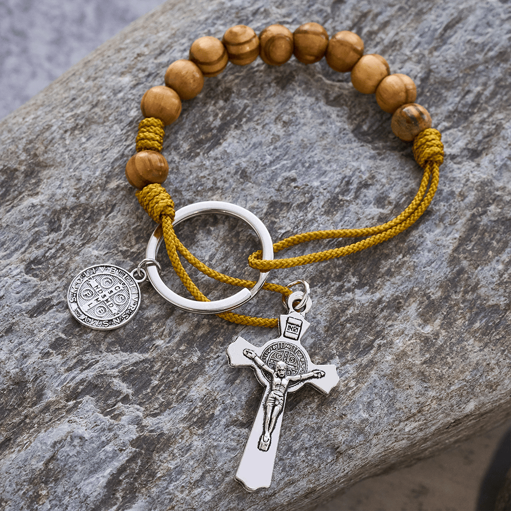 Christianartworkshop Kruzifix & St.-Benedikt-Medaille Rosenkranz aus Holz: Sanfte Erinnerung an den Frieden - image 10