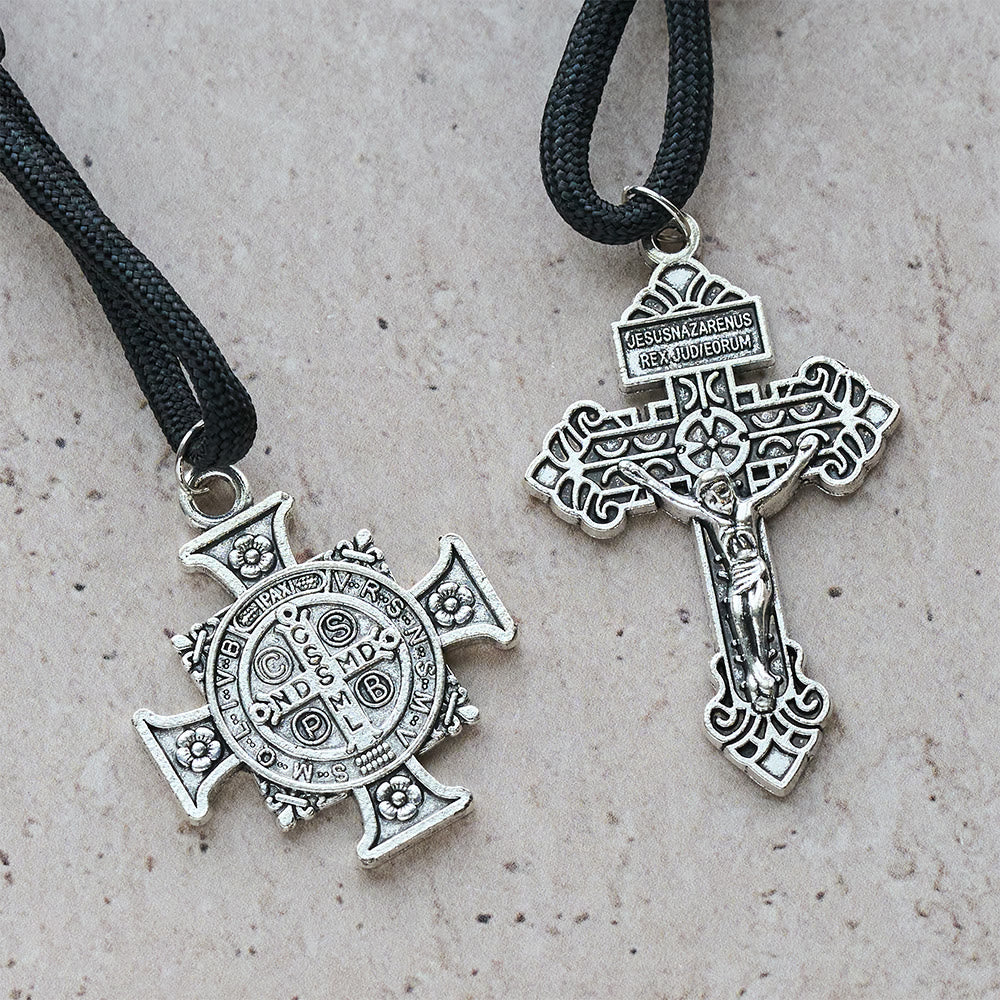 Christianartworkshop Autoanhänger und Rosenkranz in einem – mit Schutzschild des Heiligen Michael und Benedikt sowie Gnade gegen das Böse – zum Tragen in der Hosentasche - image 7