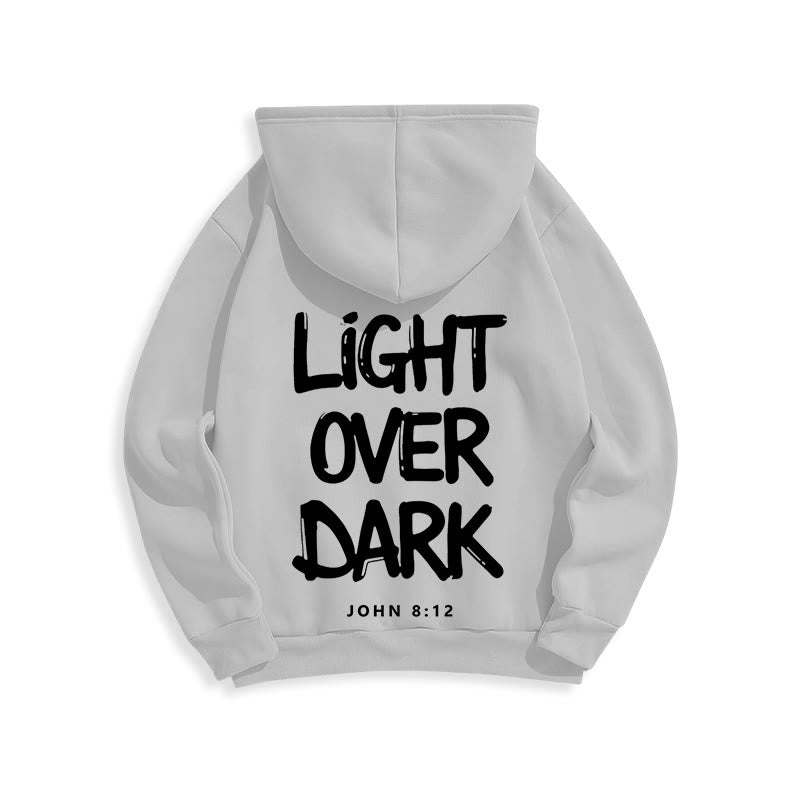 Christianartworkshop Licht über Dunkelheit Johannes 8:12 Fleecegefütterter Polyester-Hoodie - image 23