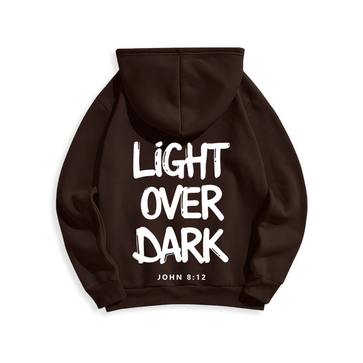 Christianartworkshop Licht über Dunkelheit Johannes 8:12 Fleecegefütterter Polyester-Hoodie - image 14