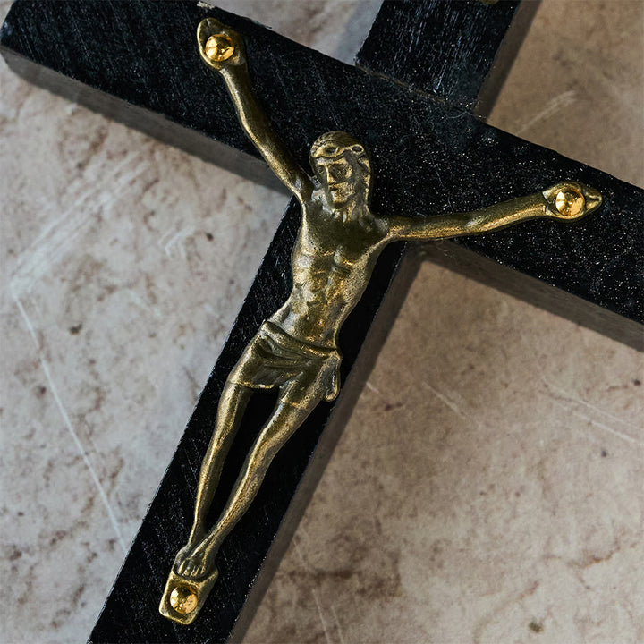 Christianartworkshop Wanddeko aus Holz mit Kreuz und Metallelementen: Stille Andacht für Wohnräume - image 4