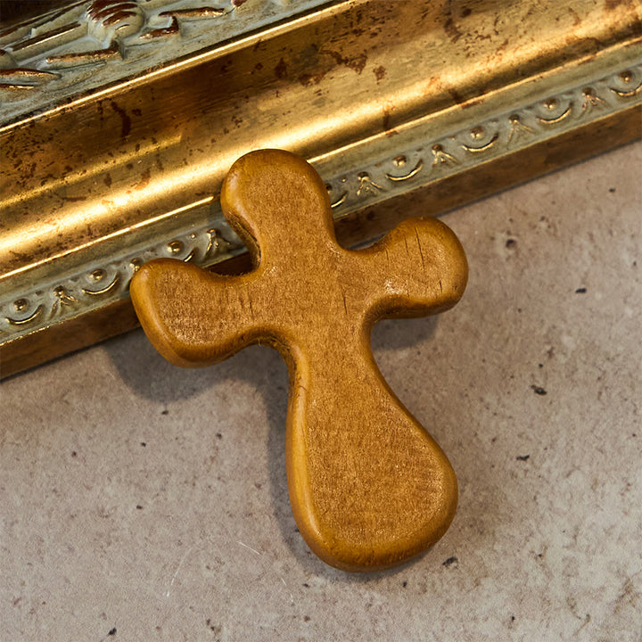 Christianartworkshop Sechsteiliges Taschenkreuz-Set aus Holz: Seine Gnaden für unterwegs - image 4