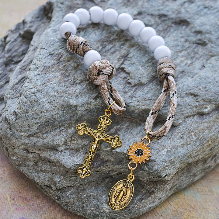 Christianartworkshop Doppelter Rosenkranz für die Hosentasche: Sonnenblume und Heilige Mutter für den Autospiegel oder zum Mitnehmen - image 6