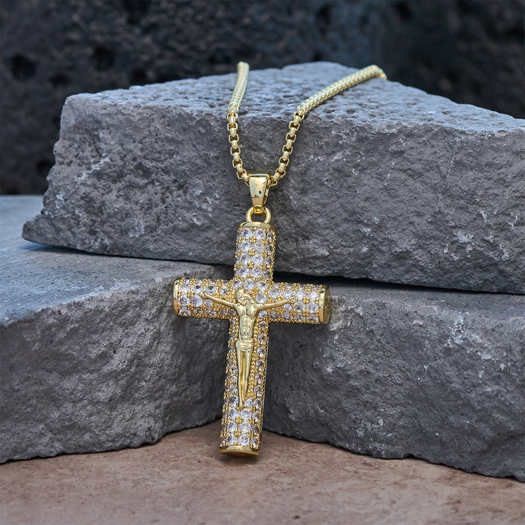 Christianartworkshop Jesus-Kruzifix-Halskette mit Strassbesatz: Funkelndes Detail für Glauben und Alltagsstil - Golden - image 0